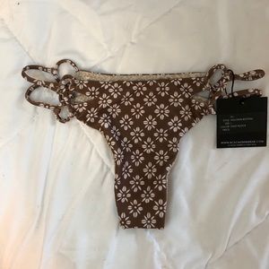 Acacia daisy block molokini bottom